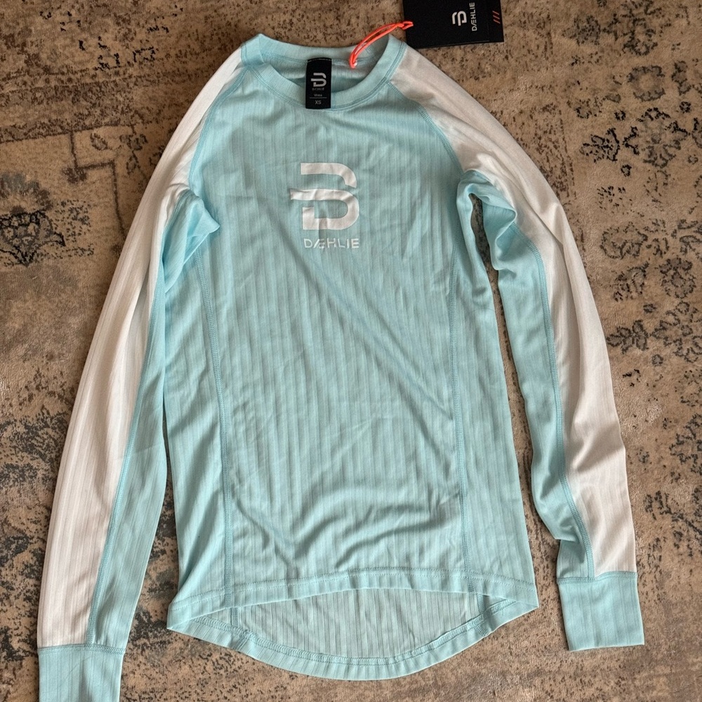 Women's Light Blue Long Sleeve Top